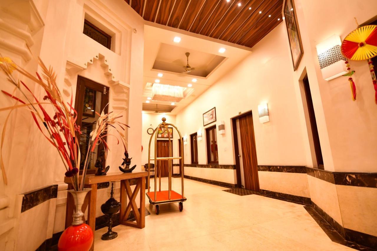 Kamay The Kohinoor Palace - A Heritage Hotel Faizabad Ngoại thất bức ảnh