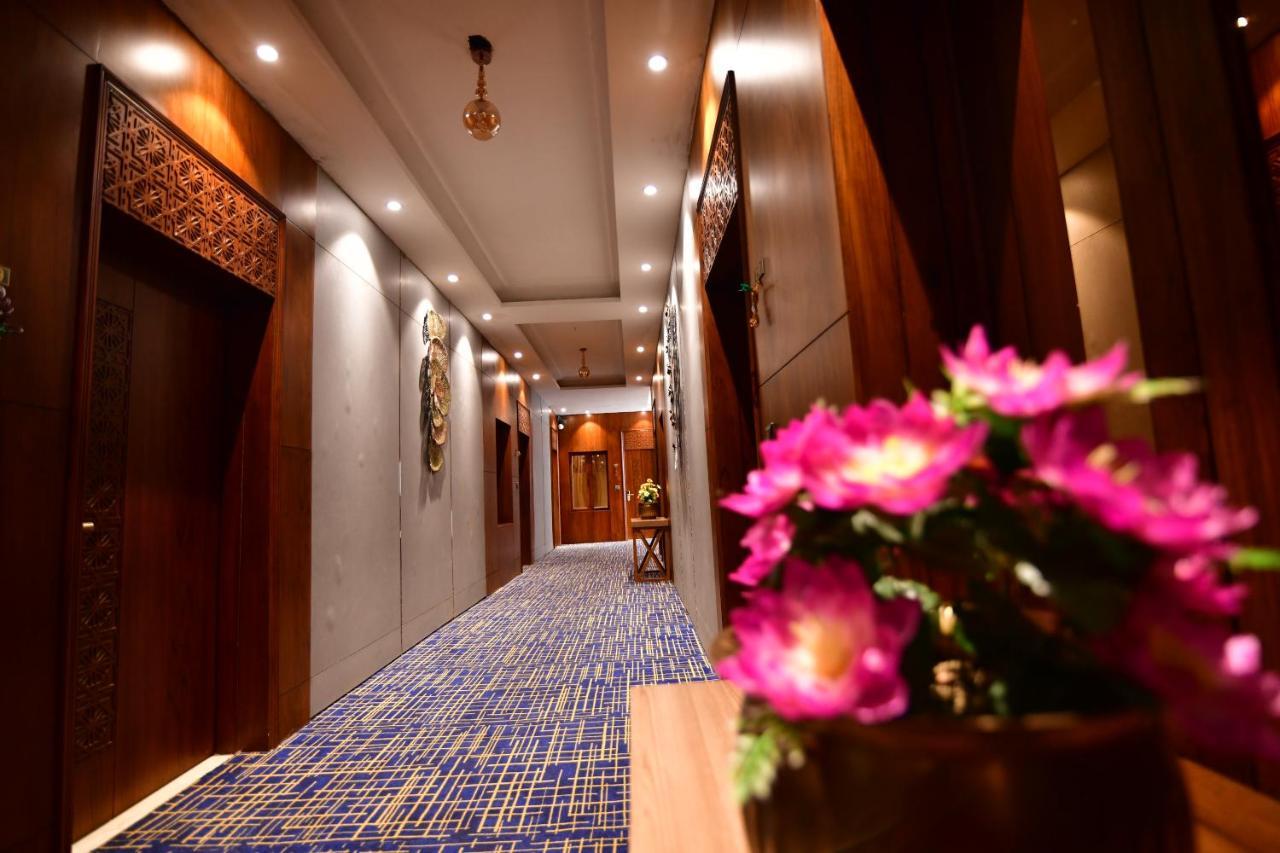 Kamay The Kohinoor Palace - A Heritage Hotel Faizabad Ngoại thất bức ảnh